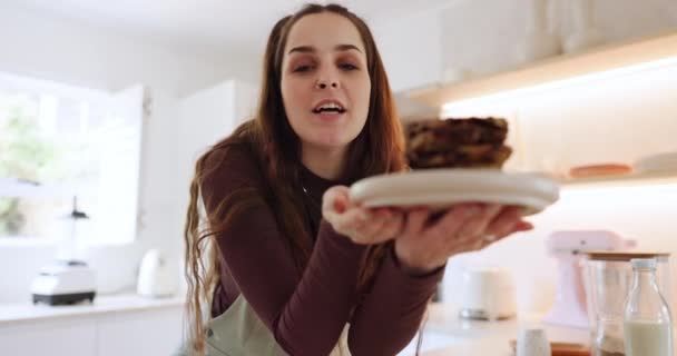 Gâteau Visage Femme Vivent Streaming Dans Une Cuisine Pour Cuisson — Video