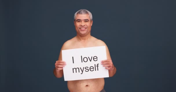 Прийняття Самолюбство Гордість Чоловіком Плакатом Студії Здоров Впевненості Просування Здоров — стокове відео