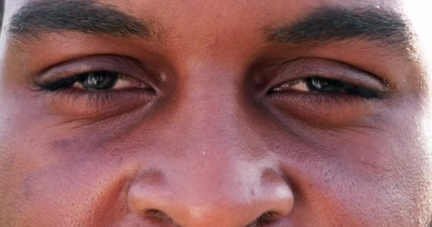 Siyah Adamla Gözler Görüş Portre Sağlık Farkındalık Görünüş Optometri Yakın — Stok video