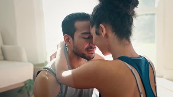 Maison Front Couple Avec Amour Fitness Détente Avec Respiration Bien — Video