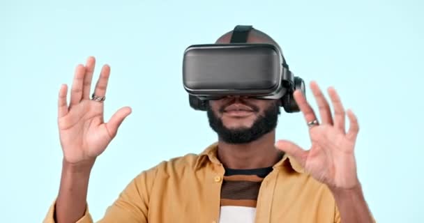 Óculos Realidade Virtual Homem Futurista Preto Com Metaverso Realidade Aumentada — Vídeo de Stock