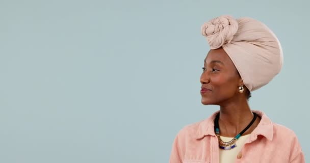 Mockup Zwarte Vrouw Handen Wijzen Naar Productplaatsing Voor Marketing Reclame — Stockvideo