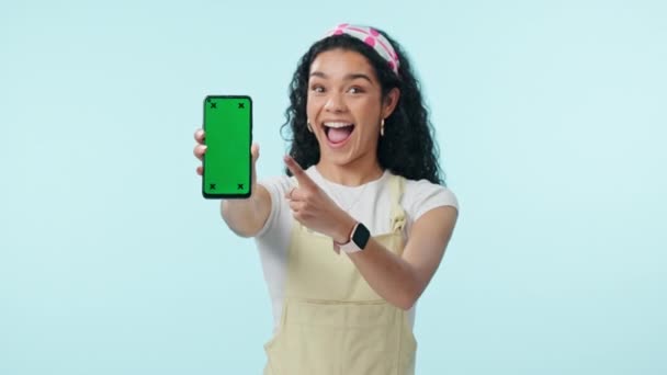 Женщина Телефон Зеленый Экран Большие Пальцы Вверх Социальной Сети Подписаться — стоковое видео
