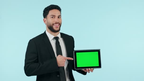 Profesyonel Adam Tablet Yeşil Ekran Sunum Web Sitesi Alanı Bilgileri — Stok video