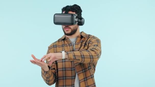 Virtual Reality Metaverse Man Using Technology Studio Blue Background Goggles — Stock Video