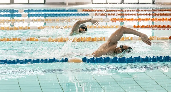 Entrenamiento Deportes Nadador Una Piscina Durante Una Carrera Competición Entrenamiento — Foto de Stock
