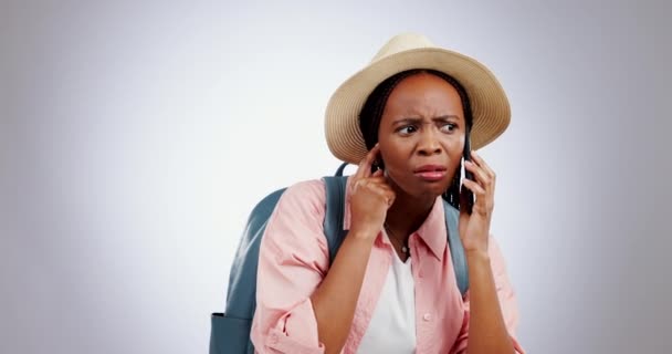 Appel Téléphonique Voyage Femme Noire Avec Une Mauvaise Connexion Problème — Video