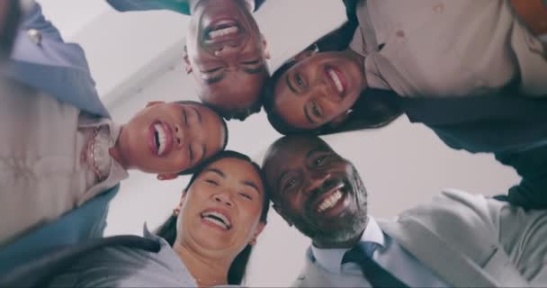 Glücklich Kreis Und Teamwork Mit Dem Gesicht Von Geschäftsleuten Von — Stockvideo