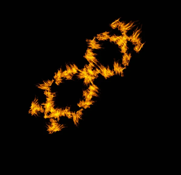 ブラックバックにオレンジ色の炎で火のリング モックアップスペースでパワー スタジオ エネルギー そして可燃性の円および光が付いている自然な要素の熱 点火および火花 — ストック写真