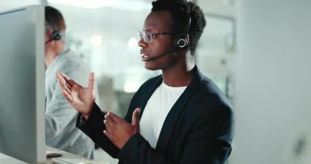 Homme Affaires Centre Appels Bureau Ordinateur Pour Communication Support Client — Video