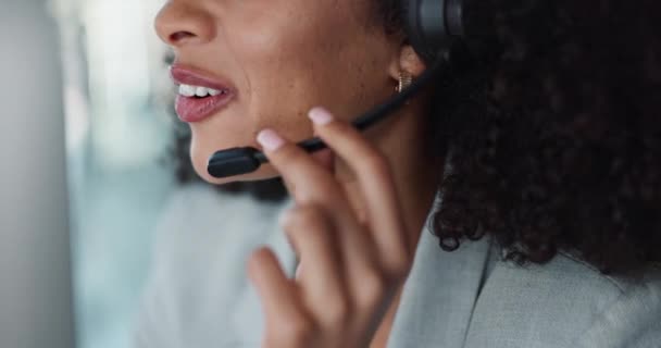 Στόμα Τηλεφωνικό Κέντρο Και Γυναίκα Μιλώντας Στην Εξυπηρέτηση Πελατών Τεχνική — Αρχείο Βίντεο