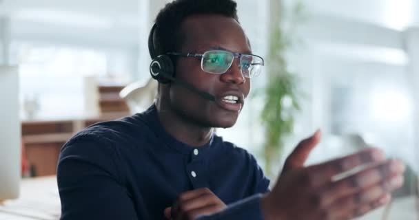 Черный Человек Общение Онлайн Консультации Колл Центре Обслуживанию Клиентов Консультации — стоковое видео