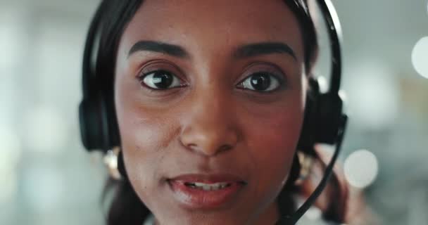 Callcenter Communication Appel Téléphonique Femme Visage Avec Gros Plan Contactez — Video