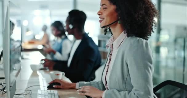 Business Kvinde Callcenter Computerskærm Til Handel Kommunikation Kundeservice Kontoret Glad – Stock-video