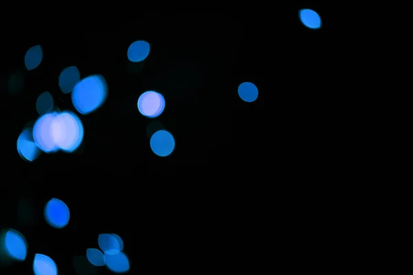ブルードット モックアップ パターン テクスチャ 宇宙美学のライト 夜の照明 スパークル粒子およびスペース 色の輝きおよびフレアが付いている暗い壁紙の光 — ストック写真
