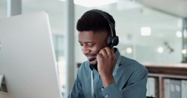 Ευτυχισμένος Μαύρος Πρόσωπο Και Τηλεφωνικό Κέντρο Στην Εξυπηρέτηση Πελατών Υποστήριξη — Αρχείο Βίντεο