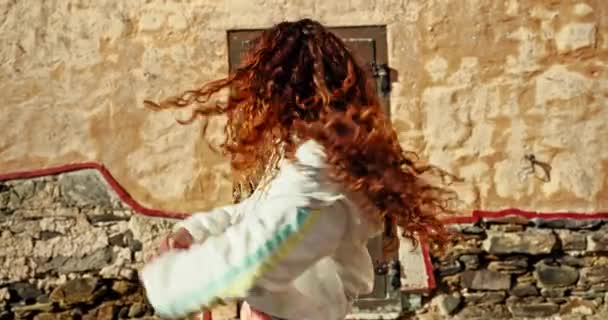 Szczęśliwy Kobieta Taniec Ulicy Hip Hop Muzyka Wolność Brazylii Streetwear — Wideo stockowe