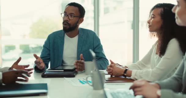 Pessoas Negócios Homem Negro Reunião Com Líder Feedback Conversa Com — Vídeo de Stock