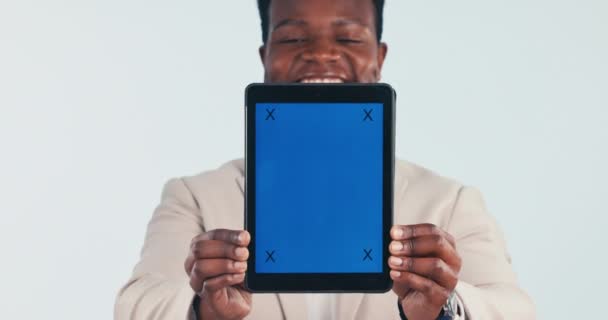 Tablet Schermo Verde Volto Uomo Affari Studio Piattaforma Presentazione Offerta — Video Stock