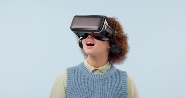 Okulary Kobieta Biznesu Gry Wideo Metawersum Wirtualnej Rzeczywistości Futurystycznych Danych — Wideo stockowe