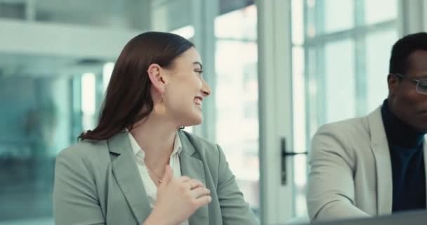 Empresários Mulher Líder Uma Reunião Trabalho Equipe Brainstorming Com Conversa — Vídeo de Stock