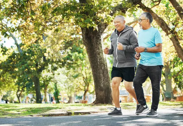 Ancianos Hombres Corriendo Para Aptitud Camino Ciudad Para Bienestar Ejercicio —  Fotos de Stock