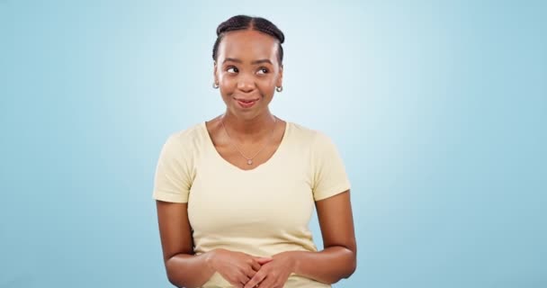 Secreto Dedo Labios Mujer Negra Con Feliz Sorpresa Información Confidencial — Vídeos de Stock