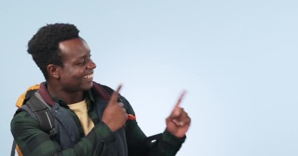 Yürüyüş Mutlu Siyah Adam Reklam Logosu Tasarımı Sırt Çantası Bilgisi — Stok video