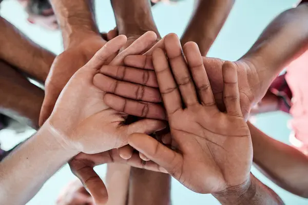 Pessoas Trabalho Equipe Mãos Juntas Motivação Colaboração Comunidade Para Objetivos — Fotografia de Stock