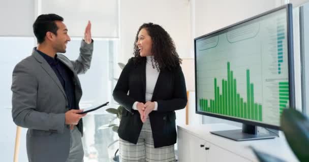 Business People High Five Financial Teamwork Success Celebration Data Analytics — Stock Video