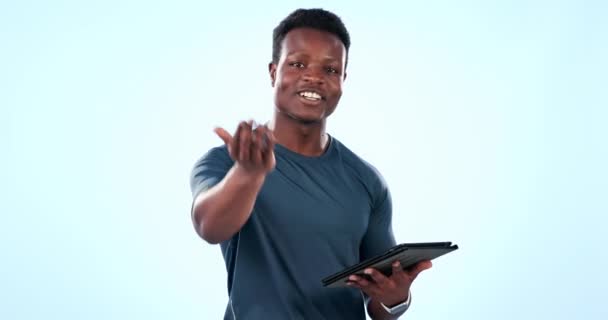 Schermo Verde Uomo Fitness Tablet Con Mockup Presentazione Registrazione Palestra — Video Stock