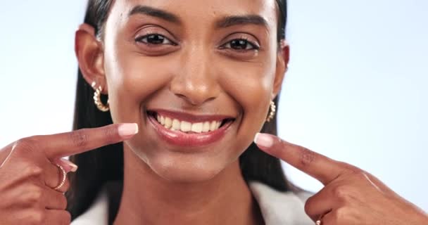 Odontoiatria Sorriso Volto Donna Studio Con Trattamento Salute Orale Benessere — Video Stock