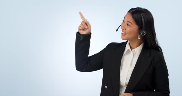 Face Pointing Woman Telemarketing Promotion Call Center White Studio Background — Stock Video