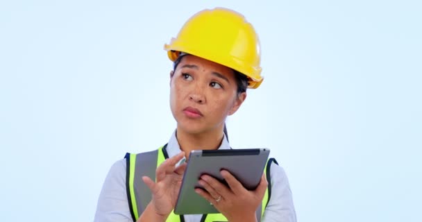 Engineering Woman Thinking Inspection Tablet Design Survey Renovation Progress Studio — Stock Video