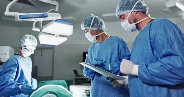 Ziekenhuis Chirurg Patiënt Voor Chirurgie Operatiekamer Grafiek Operatie Medische Diagnostiek — Stockvideo