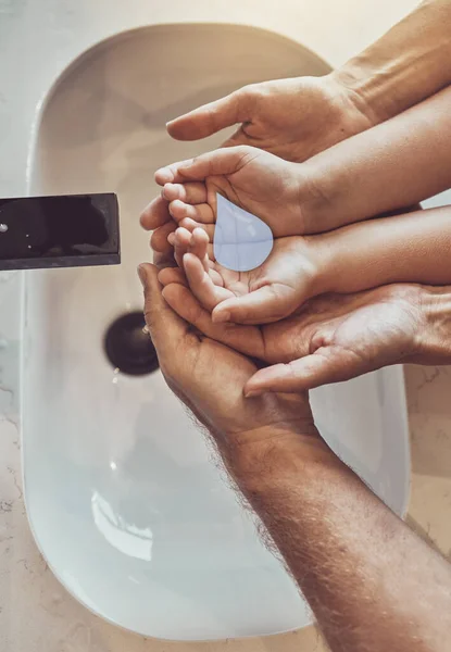 Bathroom Family Cleaning Hands Water Emoji Help Learning Healthy Hygiene — Stock Photo, Image