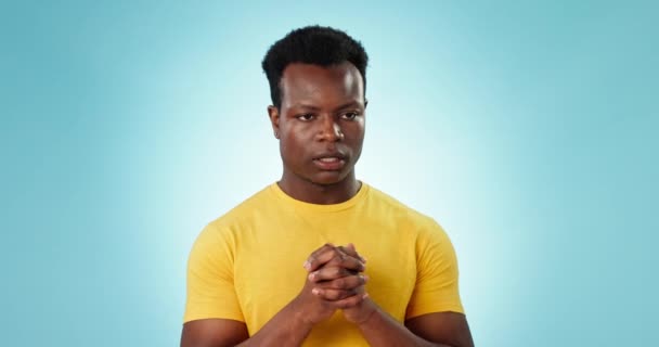 Gebet Hände Und Porträt Eines Menschen Mit Stress Angst Oder — Stockvideo