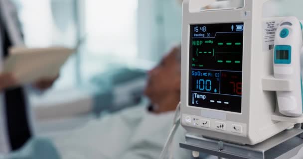 Ecg Cribado Máquina Paciente Con Médico Hospital Para Consulta Información — Vídeos de Stock