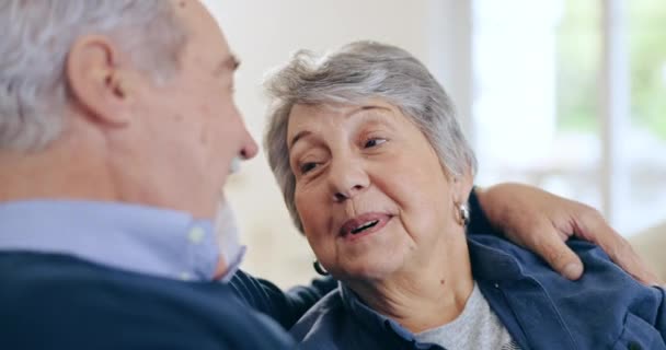 Rahatlama Sohbet Evlilik Güven Dolu Yaşlı Çift Destek Saygı Bağlılıkla — Stok video