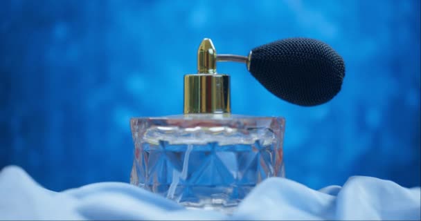 Termék Parfüm Illat Illóolaj Palackban Marketing Ápolási Esztétika Kozmetikumok Kozmetológia — Stock videók