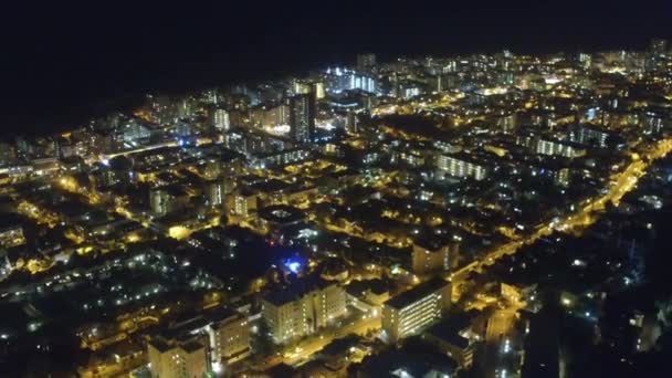 Stadsverlichting Drone Nacht Met Reizen Gebouwen Infrastructuur Straat Met Wolkenkrabber — Stockvideo