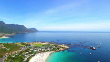 İnsansız hava aracı, deniz ve doğa Cape Town sahillerinde manzara, ada ve tatil için tropikal. Yazın okyanus, hava manzarası ve su manzaralı ve açık havada özgürlük, barış veya zen için..
