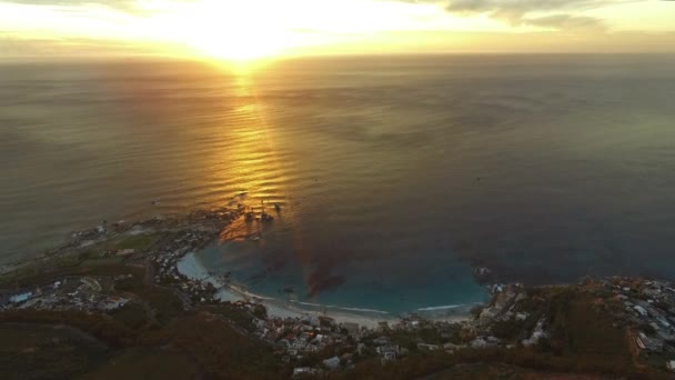 Drone Aéreo Oceano Costa Praia Pôr Sol Ambiente Cidade Água — Vídeo de Stock