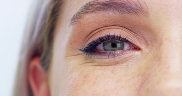 Modré Oči Zrak Zdravé Vidění Ženy Pro Kontaktní Čočky Optometrie — Stock video