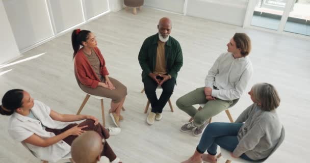Asesoramiento Grupo Psicología Personas Para Apoyo Empatía Salud Mental Terapia — Vídeo de stock