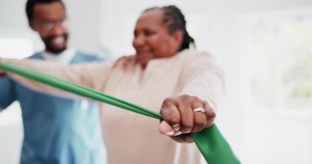 Fisioterapia Mano Resistenza Con Una Donna Colore Una Clinica Riabilitazione — Video Stock