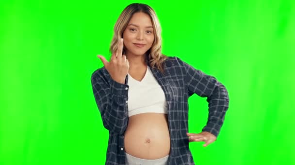 Schwangere Grüne Leinwand Und Glückliche Frau Mit Mittelfinger Studio Für — Stockvideo