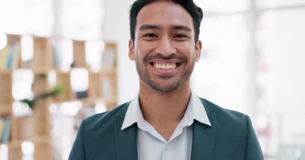Griner Ansigt Asiatisk Mand Kontor Corporate Job Professionel Karriere Glad – Stock-video
