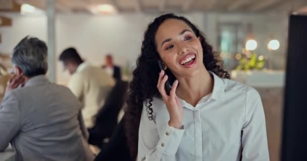 Telefon Komputer Kobieta Biznesu Komunikacji Sieci Pracy Lub Opinie Agencji — Wideo stockowe
