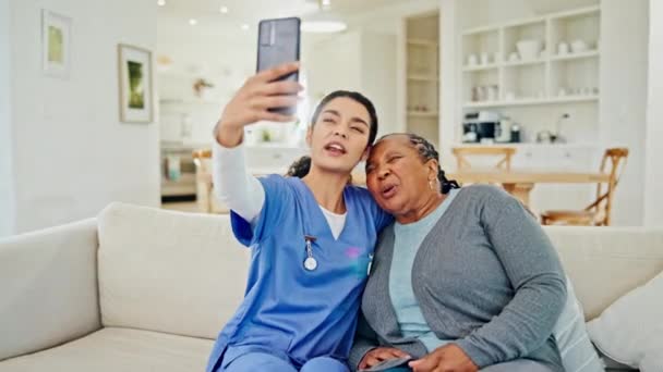Mature Patient Caregiver Selfie Happy People Post Tongue Out Kiss — Stock Video